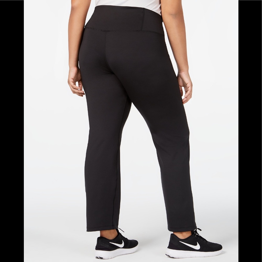 NWT! Nike Plus Size High-Rise Gym pants flare size 1X AV9807-010 - Picture 8 of 12